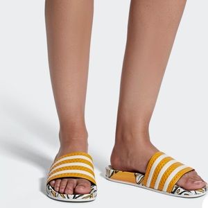 Adidas Adilette Slides